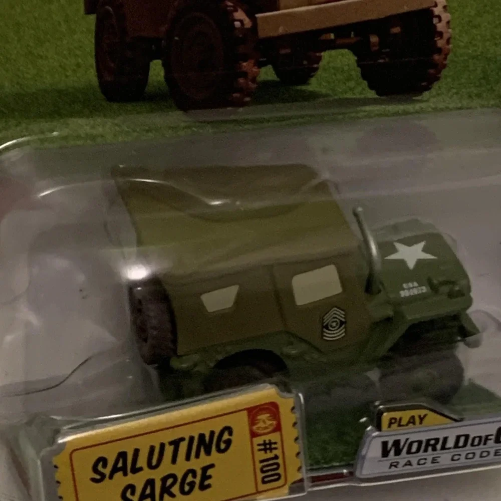 The World of Cars Disney Pixar Saluting Sarge Army Jeep 